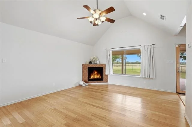 Photo of 165 Sanford Lane