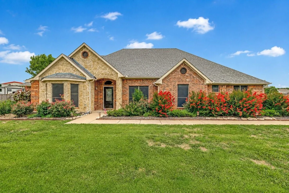 Photo of 1745 County Road 1106