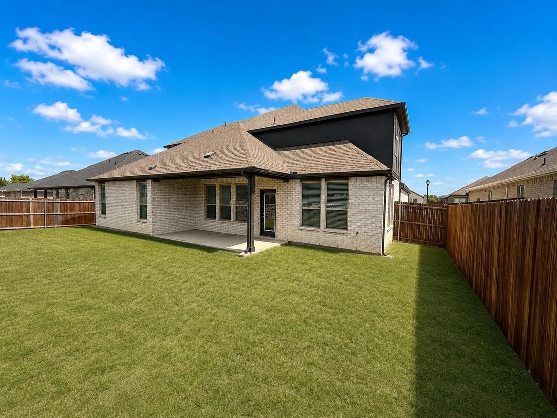 Photo of 136 Bowling Green Avenue
