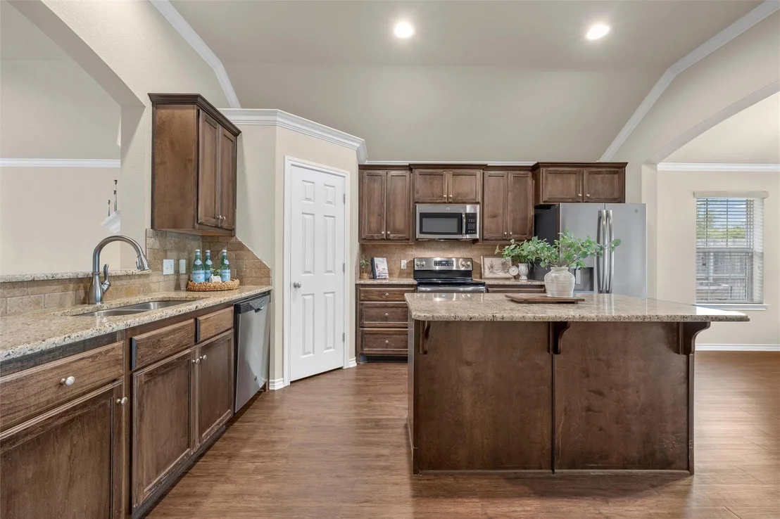 Photo of 905 Heston Circle