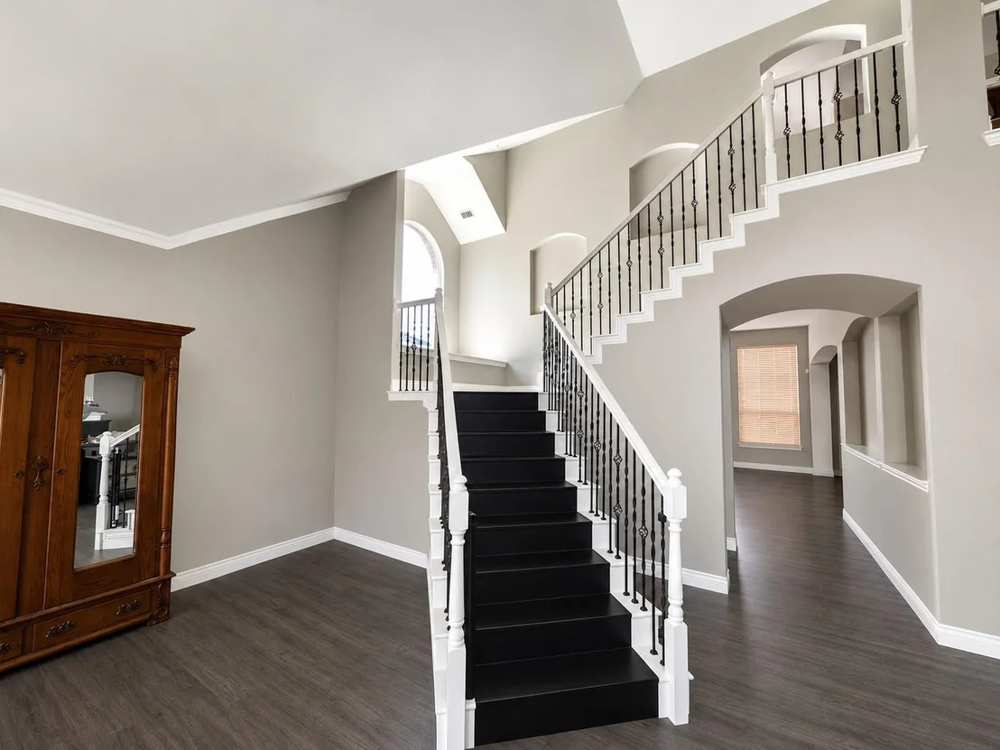 Photo of 2360 Lake Forest Drive