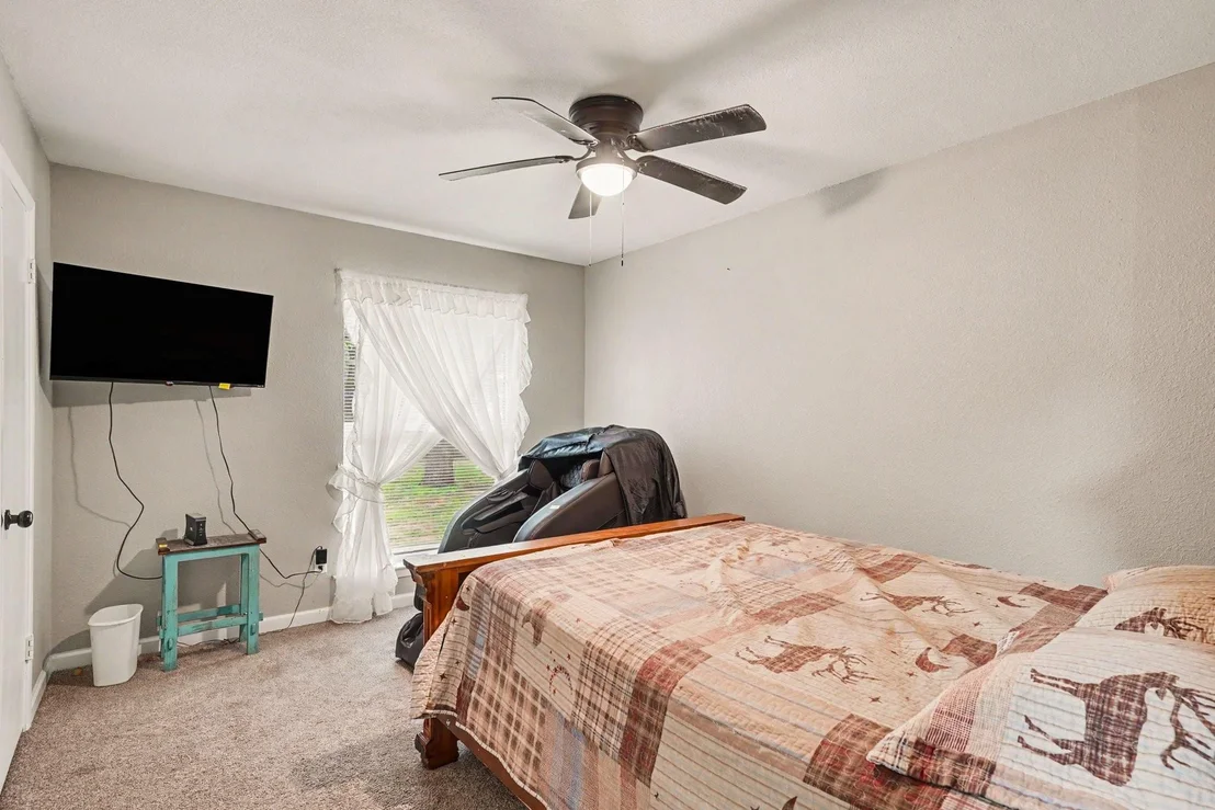 Photo of 1908 Thousand Oaks Drive