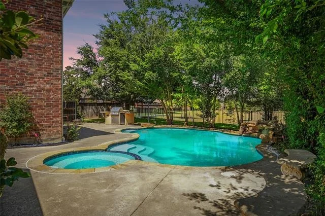 Photo of 1405 Chase Oaks Drive