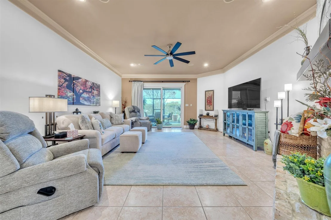 Photo of 2400 Vineyard Drive