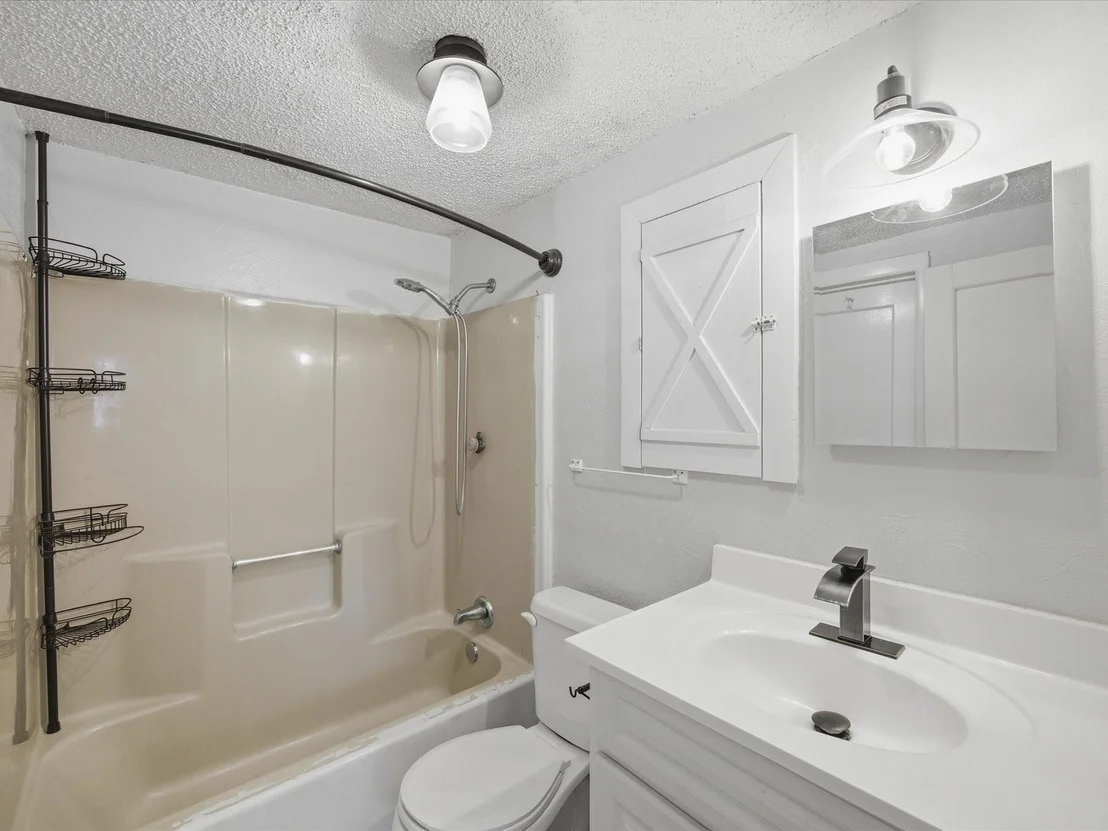 Photo of 1605 Frann Drive
