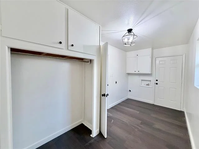 Photo of 1410 Westwood Drive