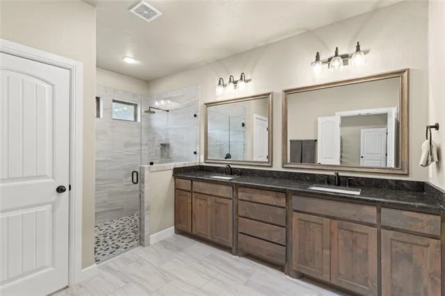 Photo of 916 Silverleaf Drive