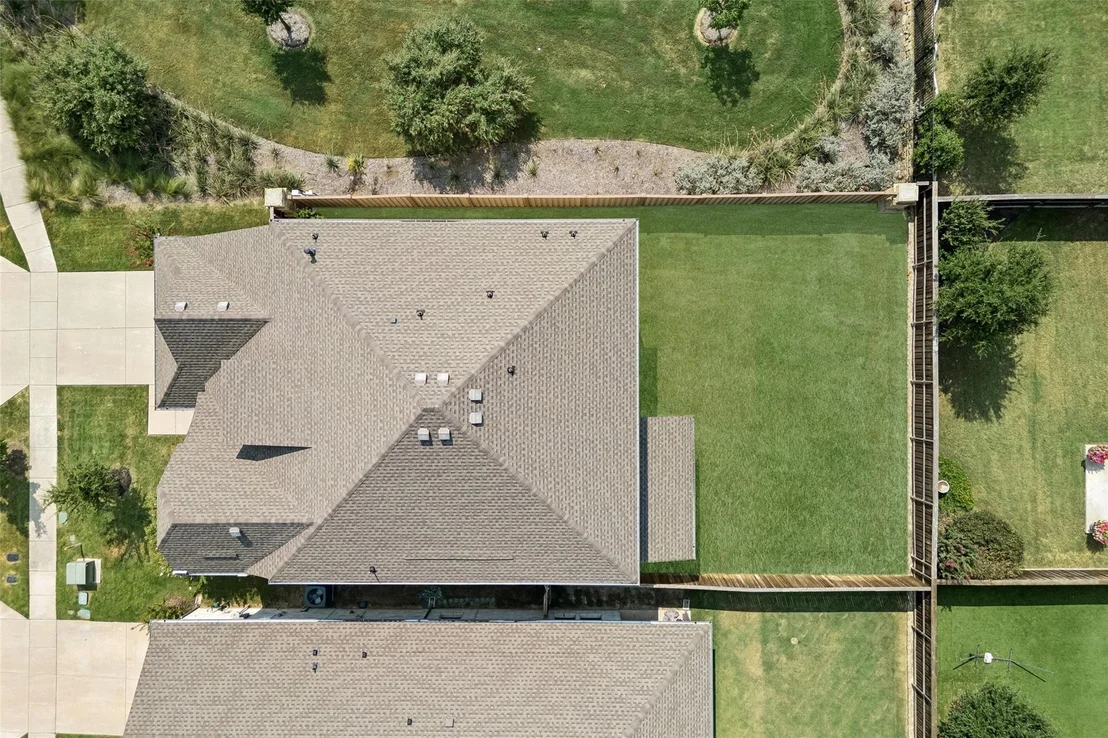 Photo of 621 Hummingbird Drive