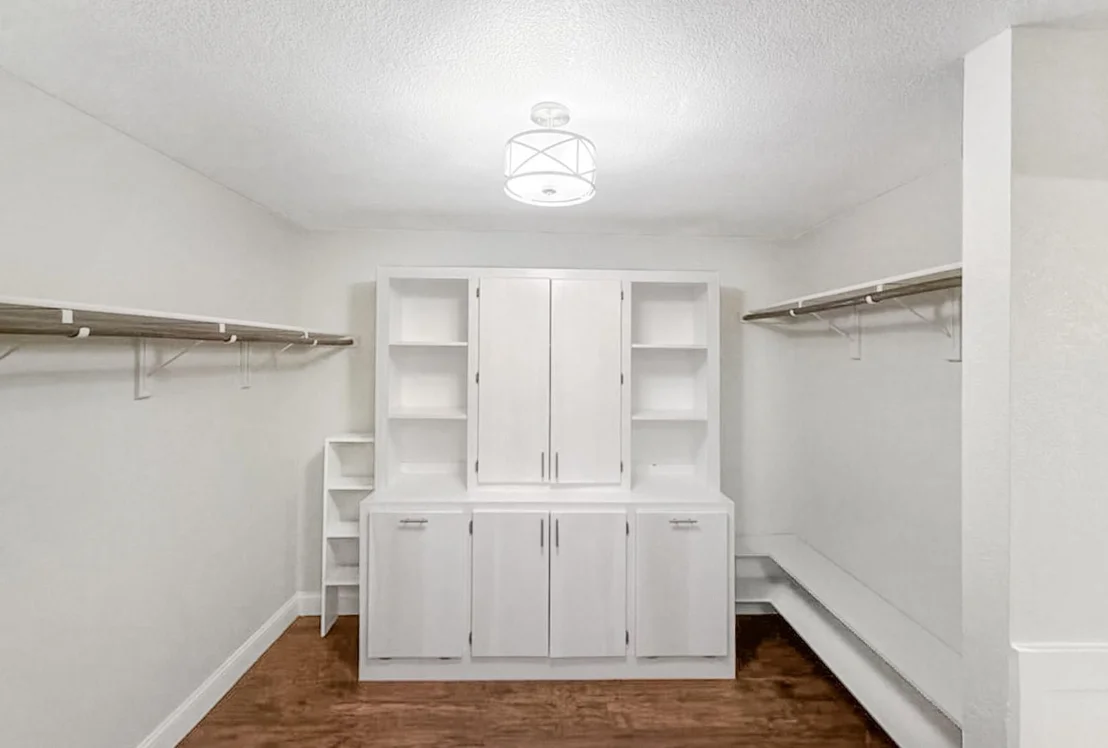 Photo of 2711 Vistaview Drive