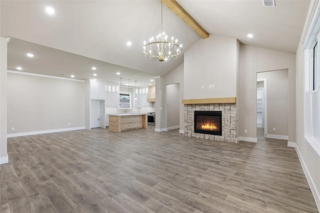 Photo of 709 Anne Road