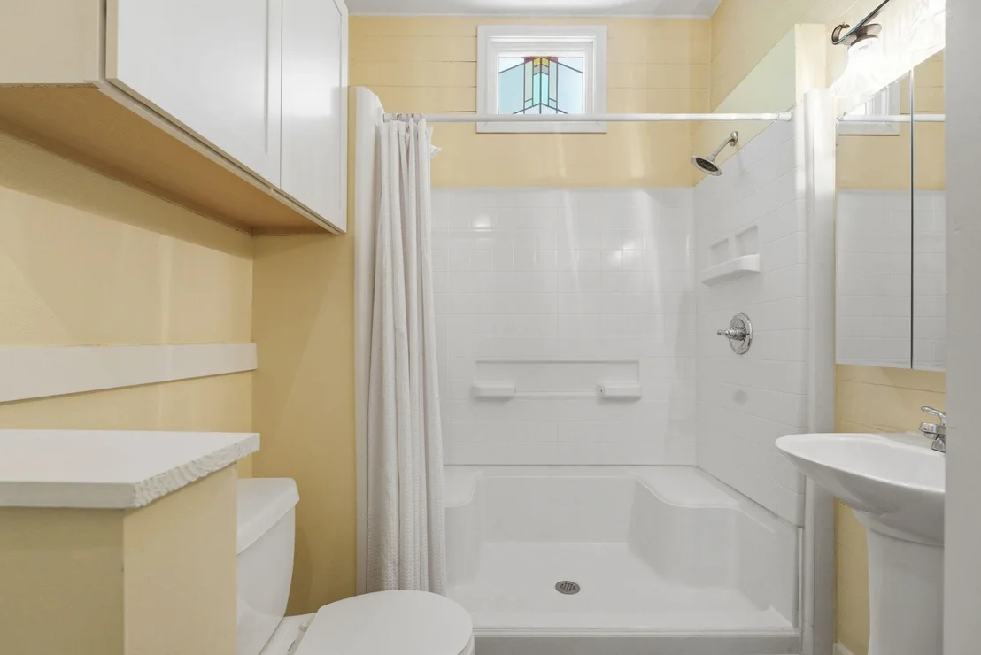 Photo of 1009 N Pacific