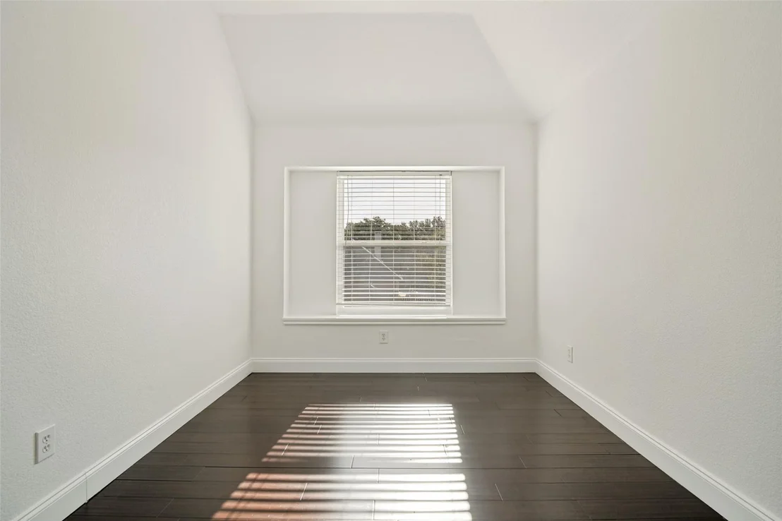 Photo of 6924 Harvey Lane