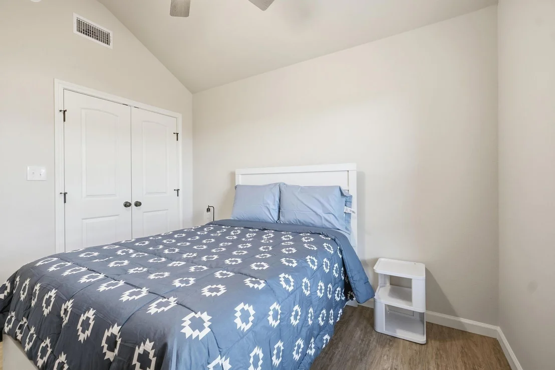 Photo of 447 Waterloo Drive