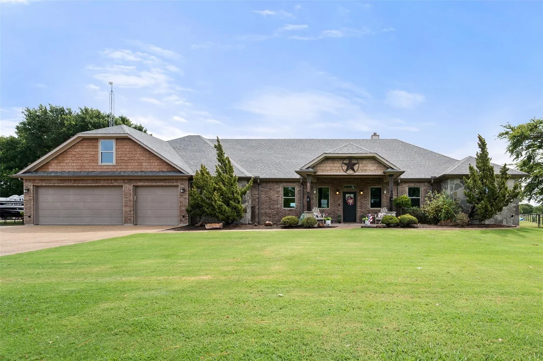 Photo of 606 Sunset Point