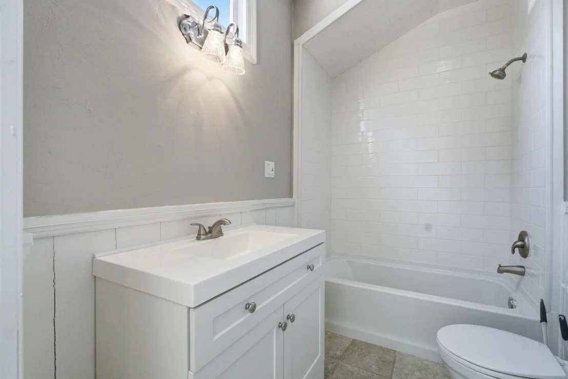 Photo of 1009 N Pacific