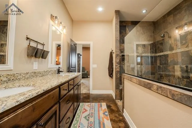 Photo of 9118 Hall