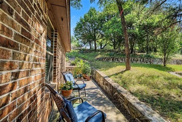 Photo of 127 Cedar Bluff Court