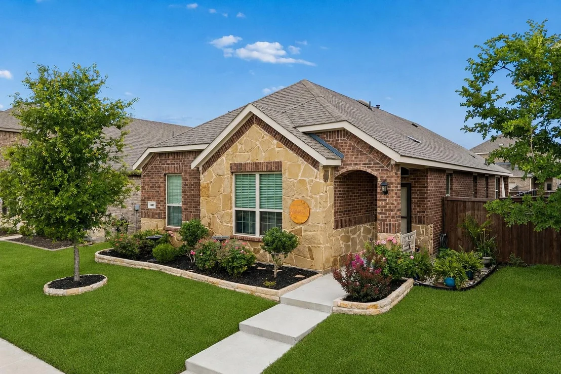 Photo of 1537 Princeton Drive