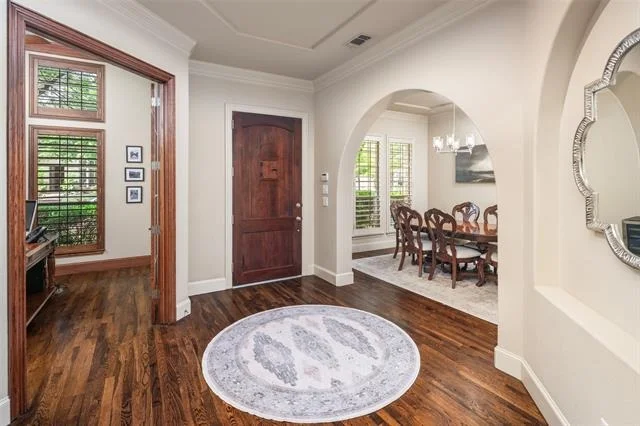 Photo of 919 Lairds Lane