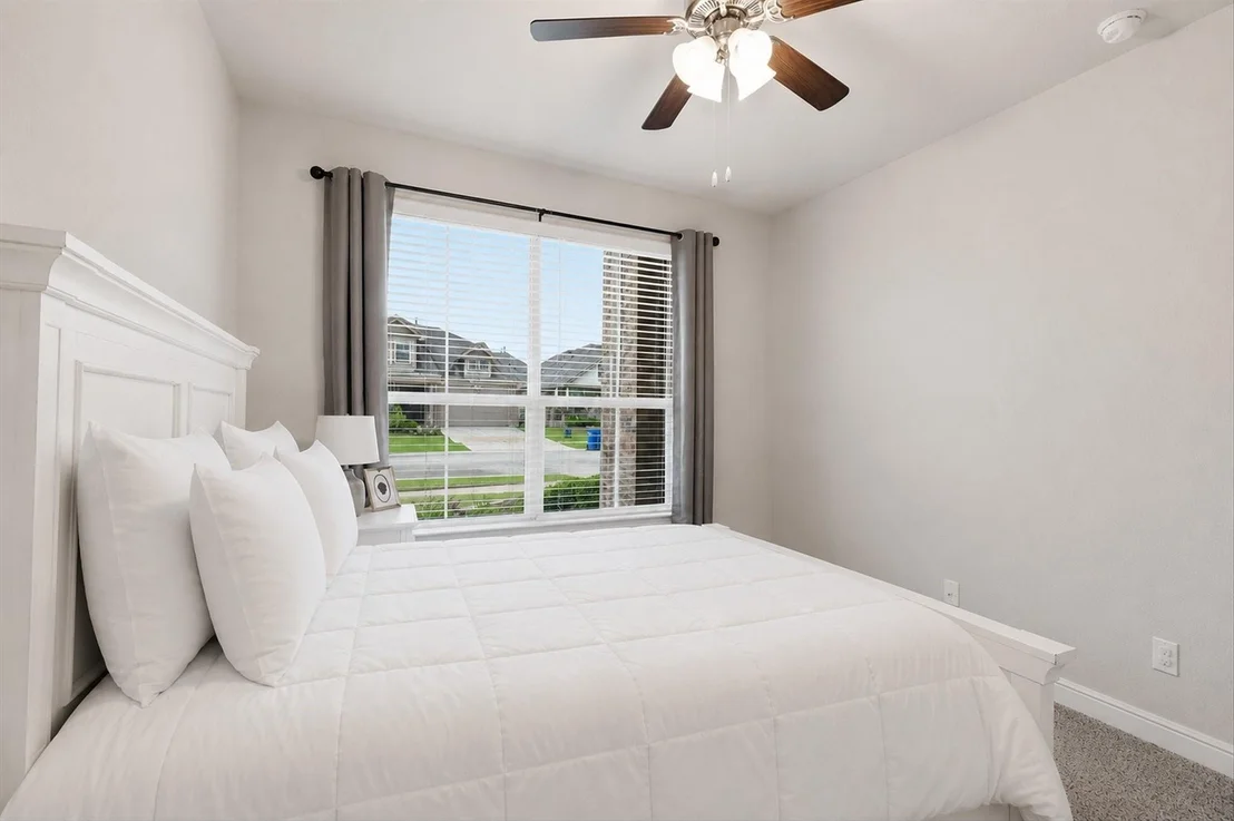 Photo of 1617 Longspur Drive