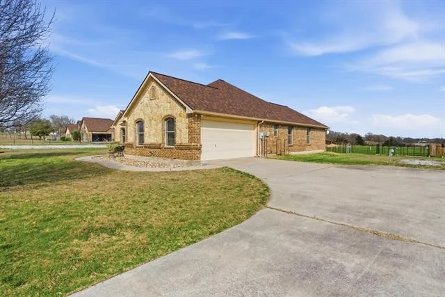 Photo of 119 Cooperstown Drive