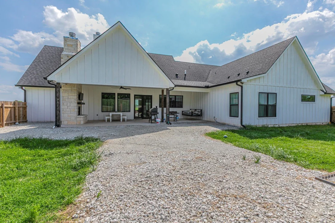 Photo of 289 E Bell Road