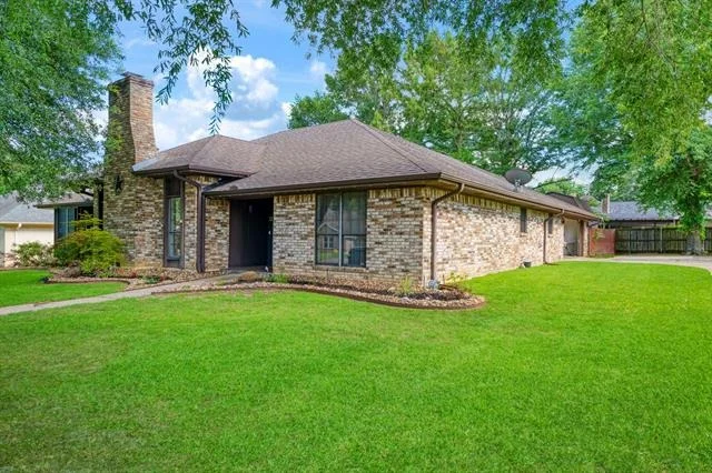 Photo of 4030 Shannon Drive
