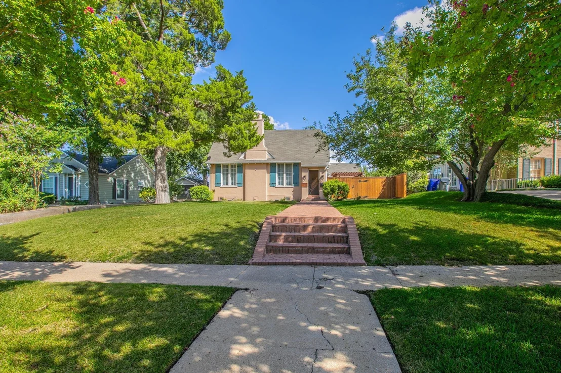 Photo of 2512 Austin Avenue