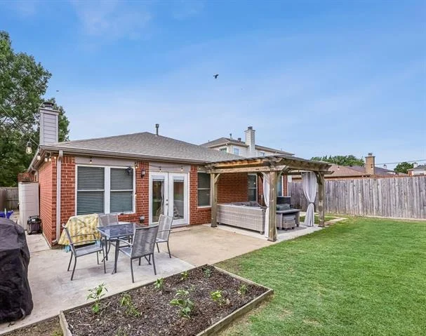 Photo of 840 Lariat Drive