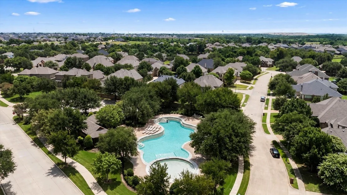 Photo of 2015 Highland Drive
