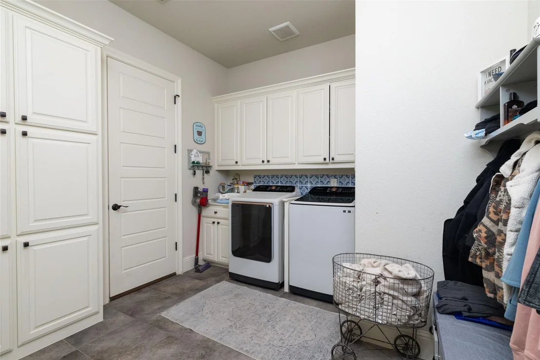 Photo of 528 Ellison Trace