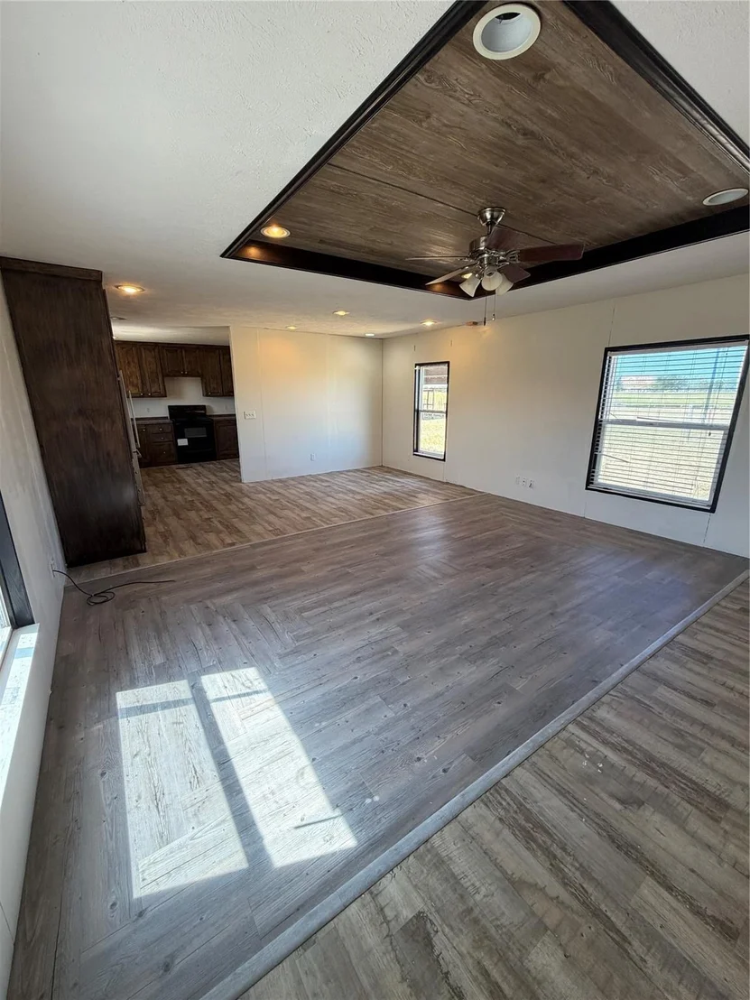 Photo of 408 County Road 4415