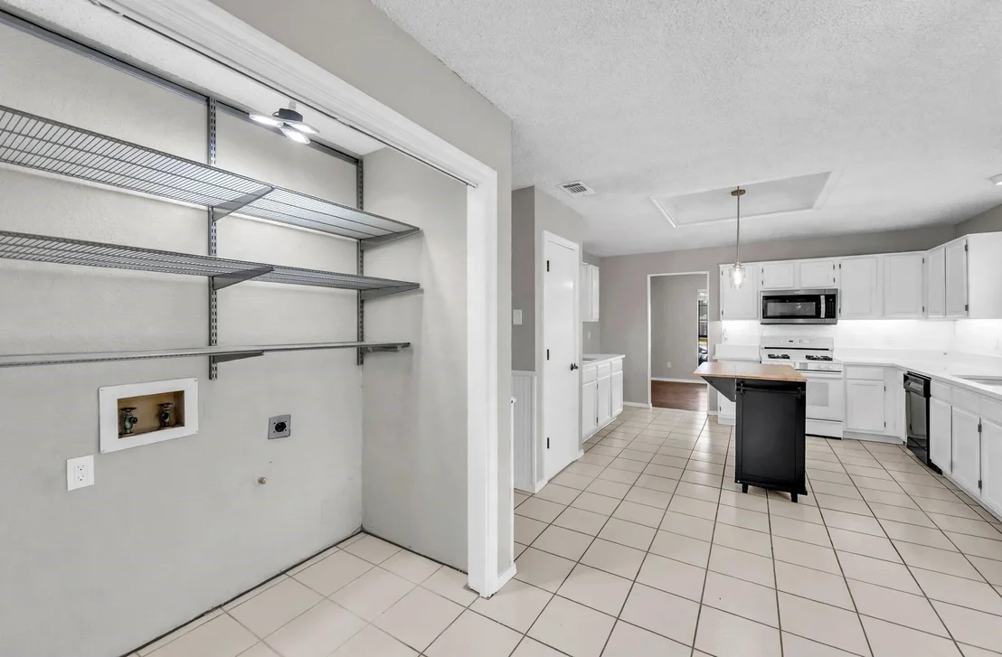 Photo of 4807 Alberta Circle