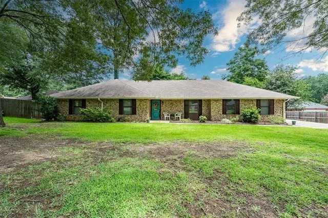 Photo of 354 Royal Circle