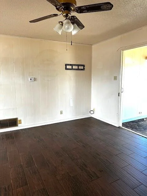 Photo of 123 E McCaulley Avenue