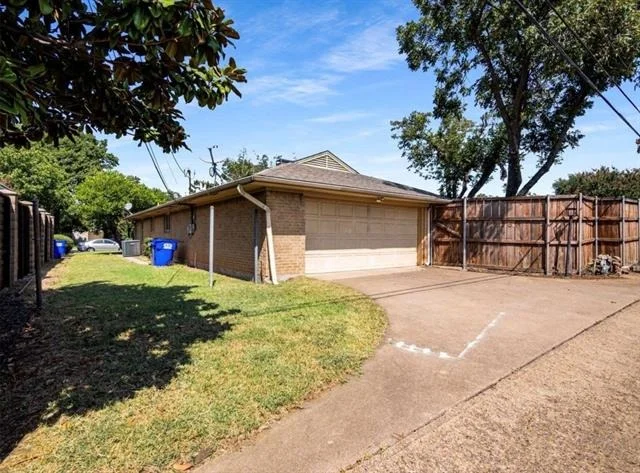 Photo of 3750 Ridgeoak Way