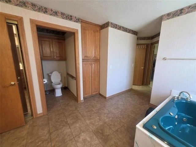 Photo of 1404 Roanoake Drive
