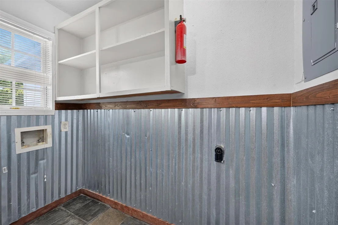 Photo of 610 Jefferson Avenue