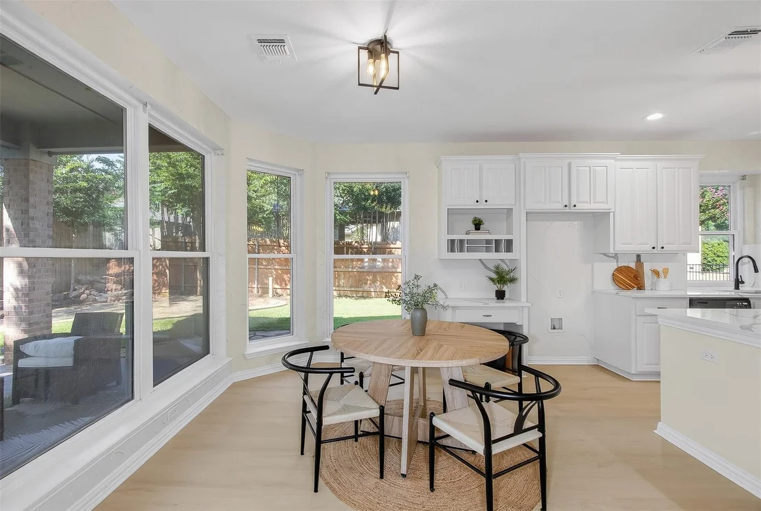 Photo of 805 Doral Drive