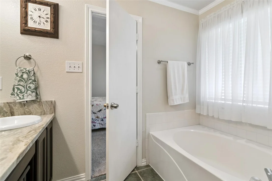 Photo of 855 Cross Timbers Drive