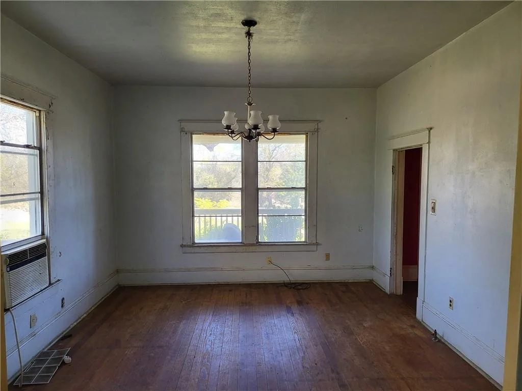 Photo of 426 N Houston Street