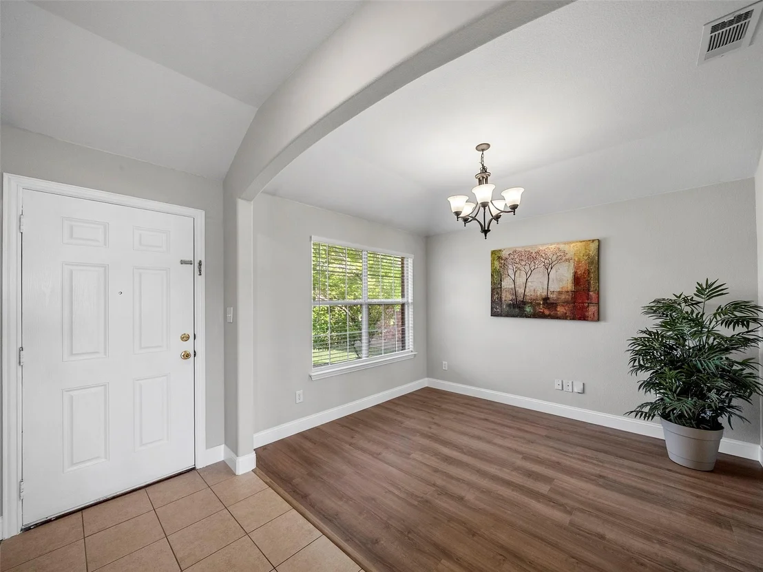 Photo of 725 Cedar Cove Drive