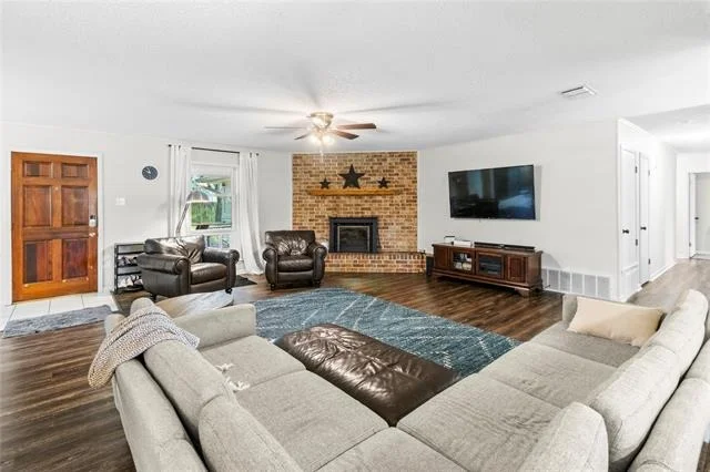 Photo of 4 Circle Drive