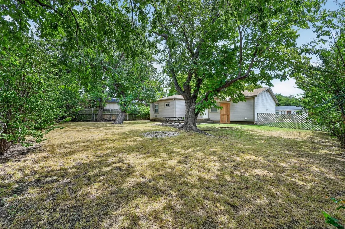 Photo of 2323 Morgan Street