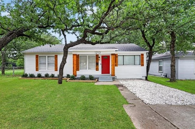 Photo of 1213 Glenda Drive