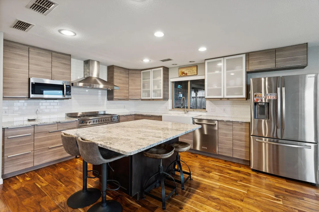 Photo of 4414 Scenic Drive