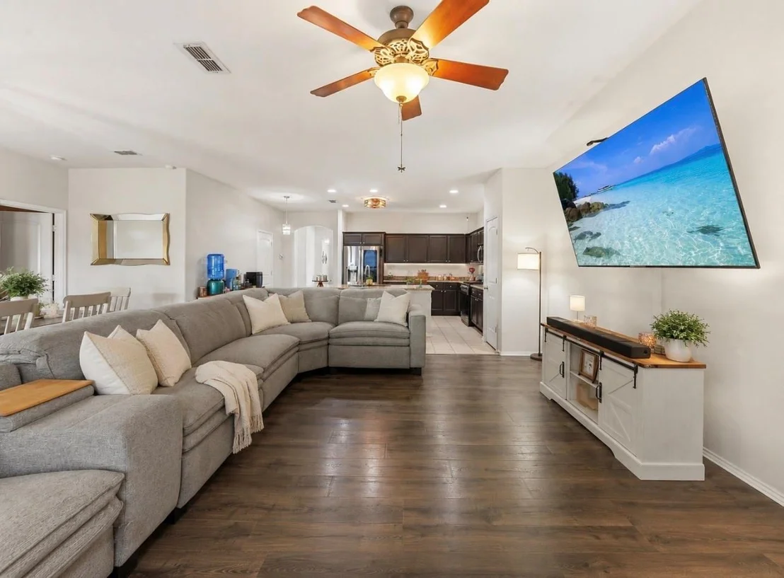 Photo of 3801 Surf Street