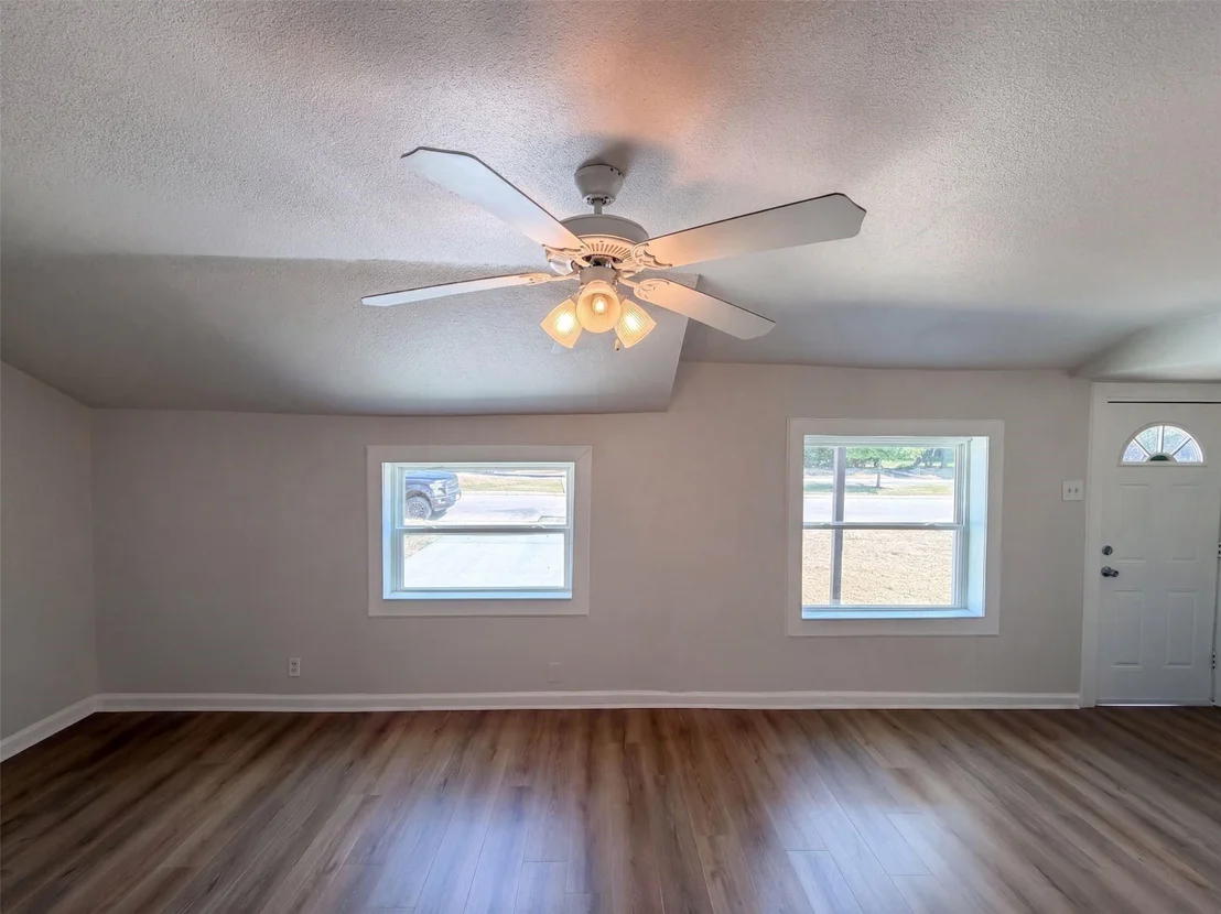 Photo of 1418 Moss Street