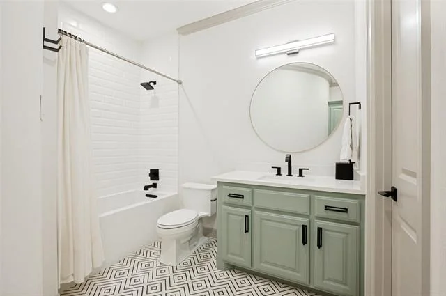 Photo of 5638 Greenbrier Drive