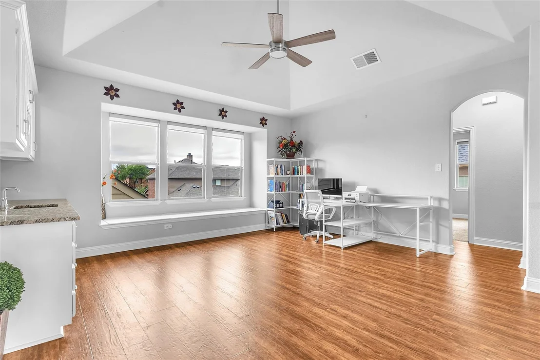 Photo of 1016 Burnet Drive